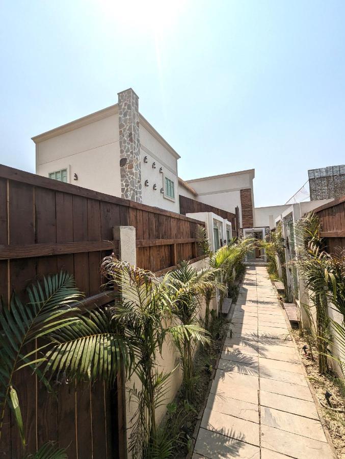 Hotel Cape House Amritsar Esterno foto